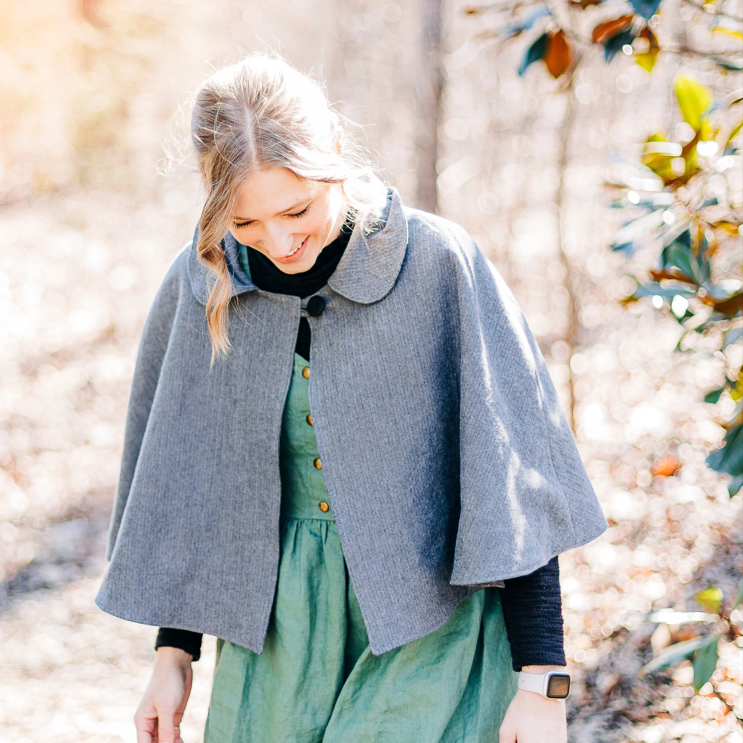 Traveller Cape Sewing Pattern - Adult - Image 4