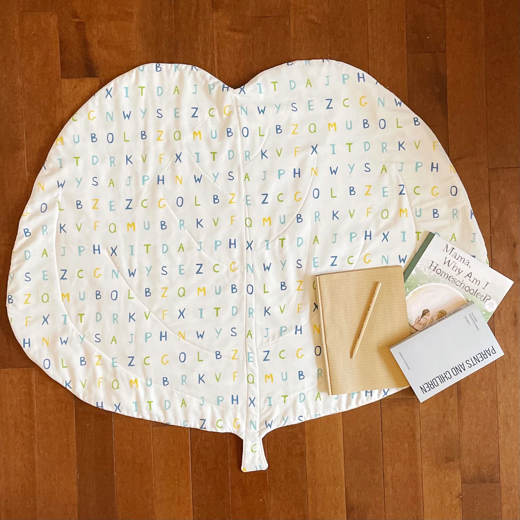 Australian Leaf Blankets Sewing Patterns ~ 5 leaf shapes in larger sizes - Image 8