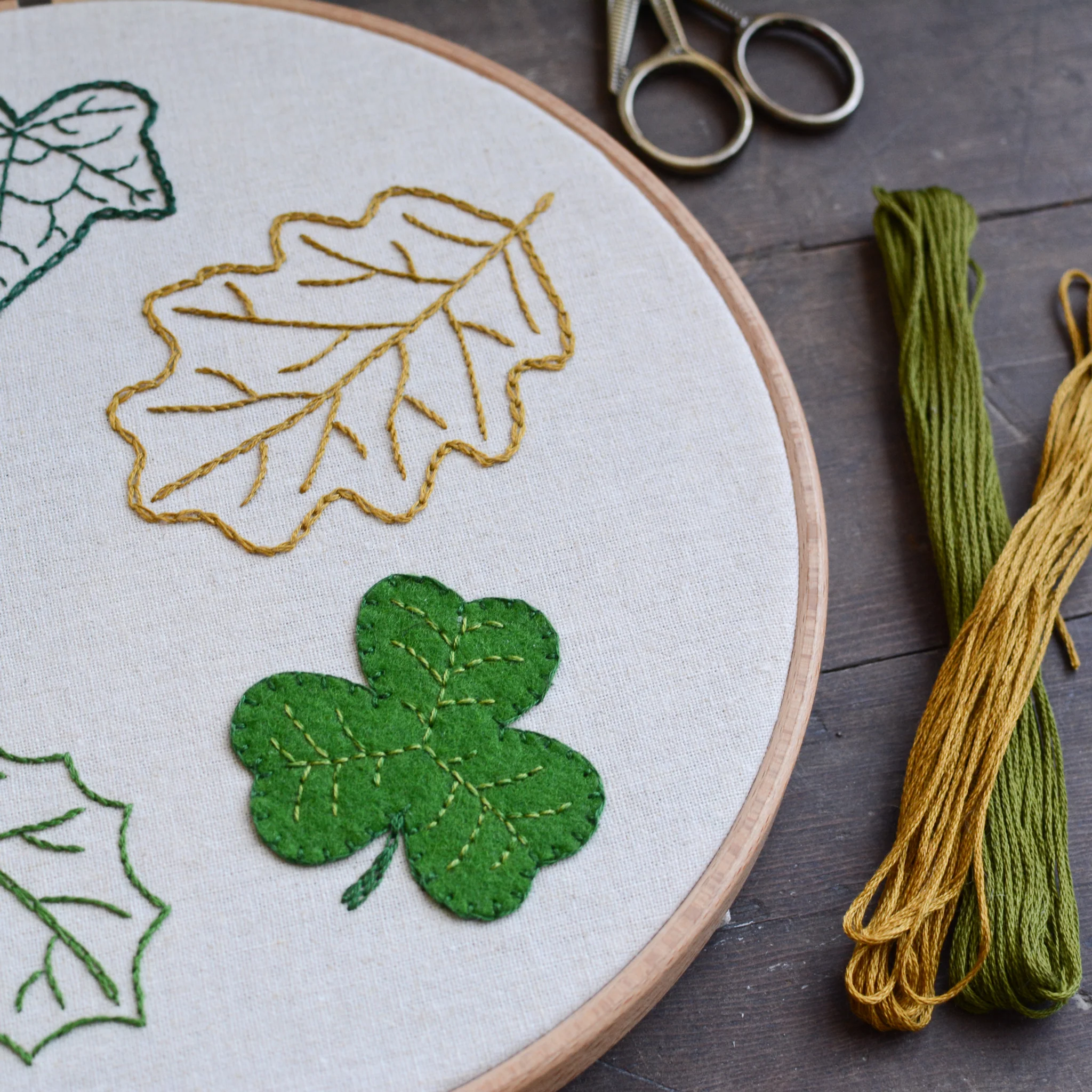 Leaf Embroidery Pattern - European Collection - Image 3