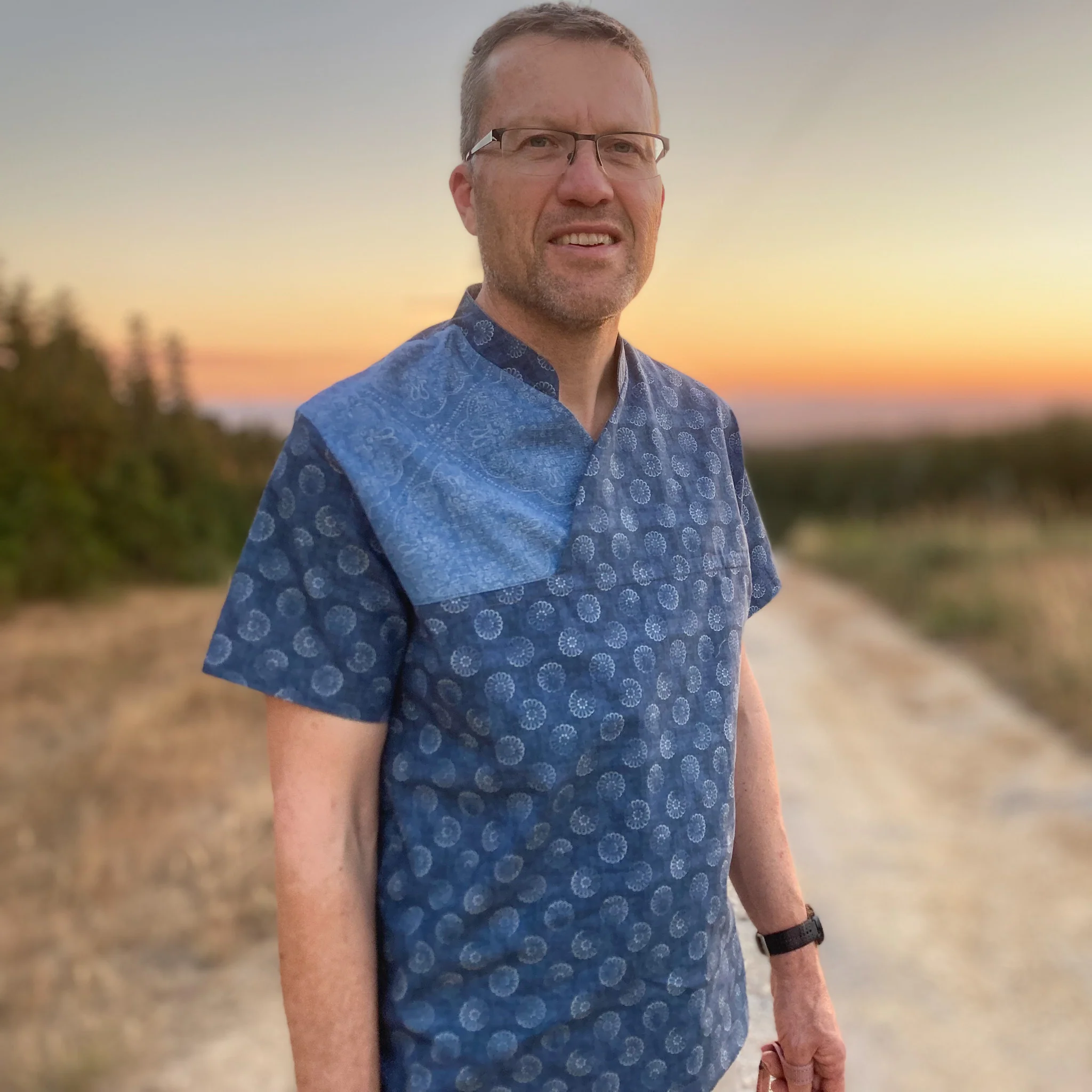 Ridgeway Top Sewing Pattern - Men's/Straight Fit - Image 4