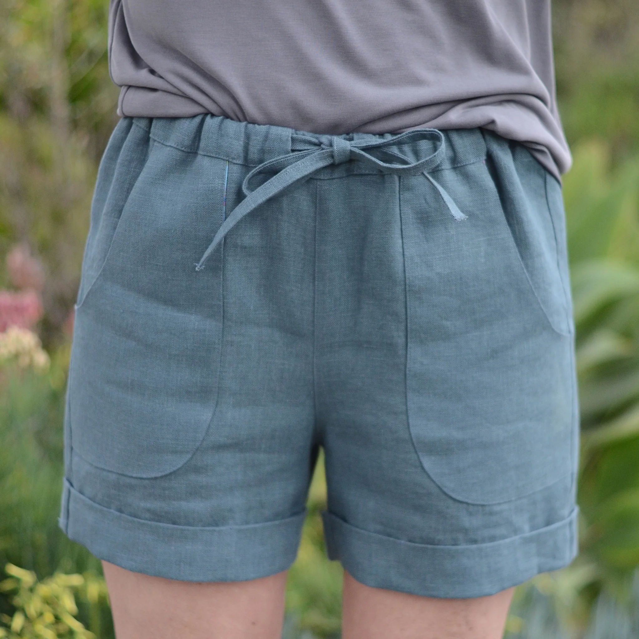 Coastal Cuffed Shorts Sewing Pattern - Women's/Curved Fit - Image 12