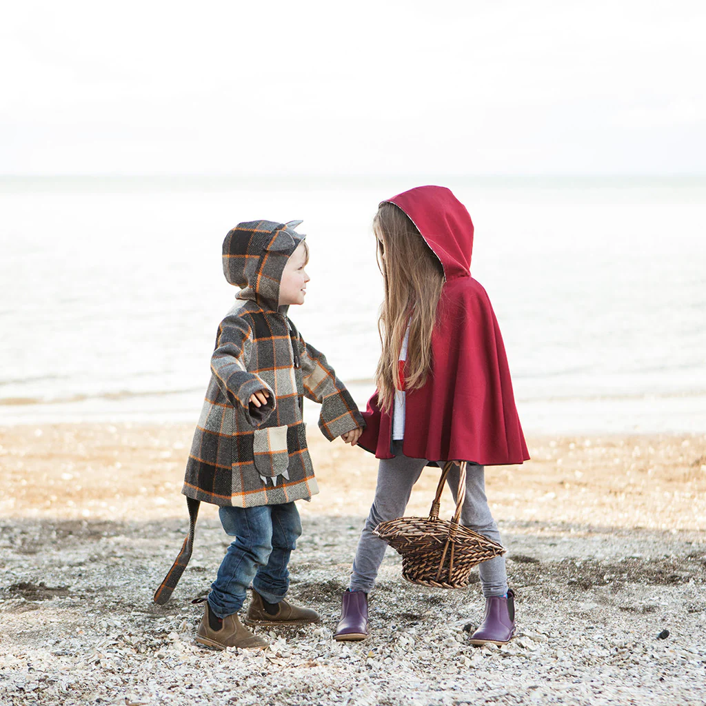 Traveller Cape Sewing Pattern - Child ~ reversible - Image 10