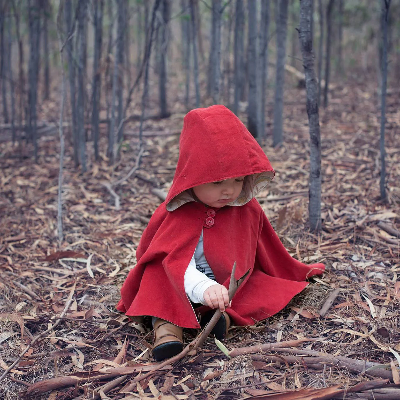 Traveller Cape Sewing Pattern - Child ~ reversible - Image 8