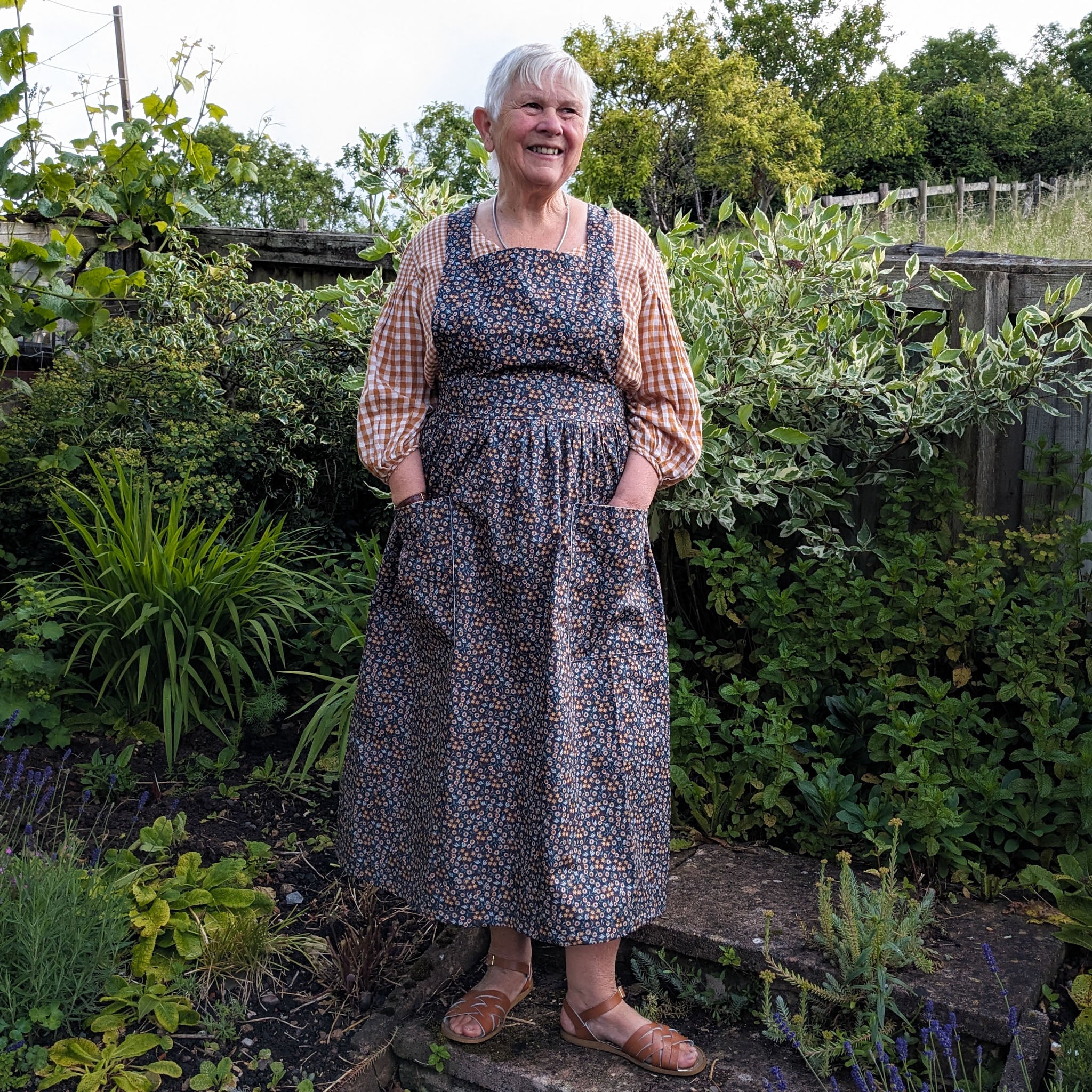 Wildflower Pinafore Sewing Pattern - Women's/Curved Fit - Image 10